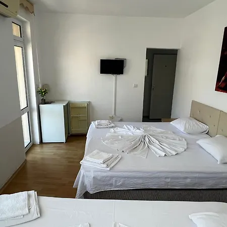 Guest Hause Eren ゲストハウス プリモルスコ